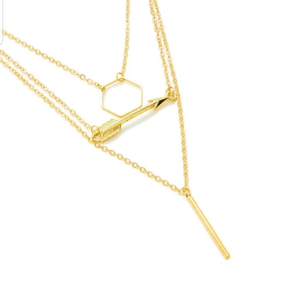 ○Charlee○ Gold Arrow Layered necklace - Picture 2 of 3